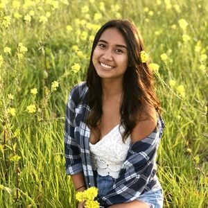 Meet your Posher, Hana